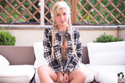 Beautiful Sexy Suicide Girl 8 Barkmantis Summer is coming