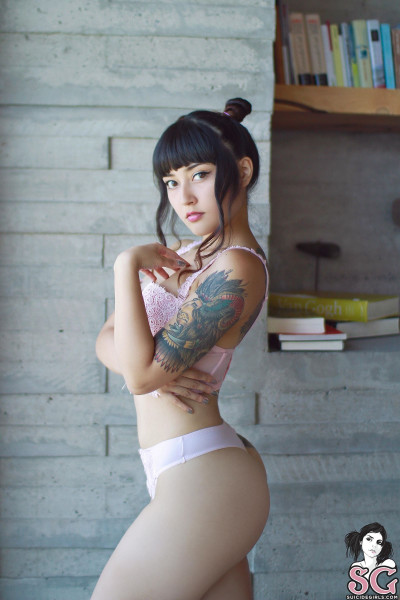 Beautiful suicide girl Allis I Wanna Be Your Masterpiece (7) high resolution image
