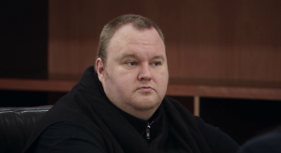 Kim Dotcom Caught In the Web 2017 1080p vlcsnap 2017 08 28 03h37m57s795
