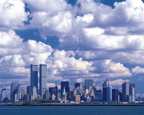 Cloudy Day at Lower Manhattan (orig gamma) by Manhattan4