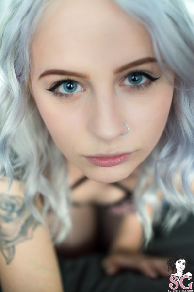 Beautiful Suicide Girl image 7 Fayewhyte Amour