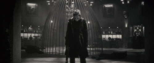 kmmUeq.gif