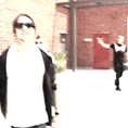 kwSDQZ.gif