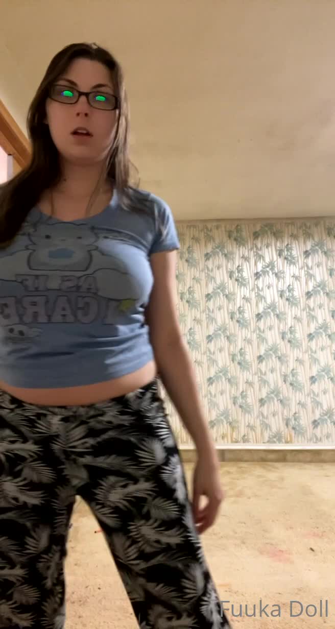 l2YaH3.mp4