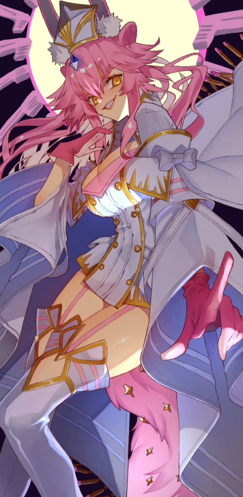  tamamo koyanskaya and koyanskaya fate and 1 more drawn by kujiraoka 27d5ae93b582c12fe5fcf89b69d39b8