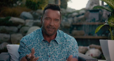 Killing Gunther 2017 1080p BluRay 6CH (5.1) AAC x264 vlcsnap 2017 12 21 14h34m16s265