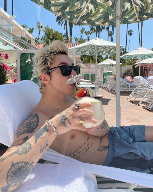 tumblr 5ccfb7b4624c775d7f83acc44f089f6a e6bae92d 1280