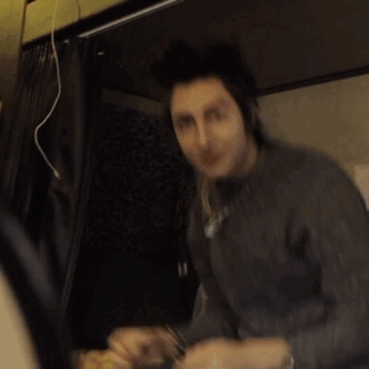 qUIdlC.gif