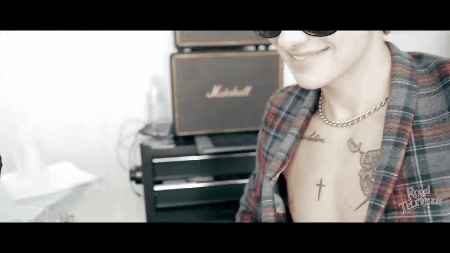 qUZce3.gif