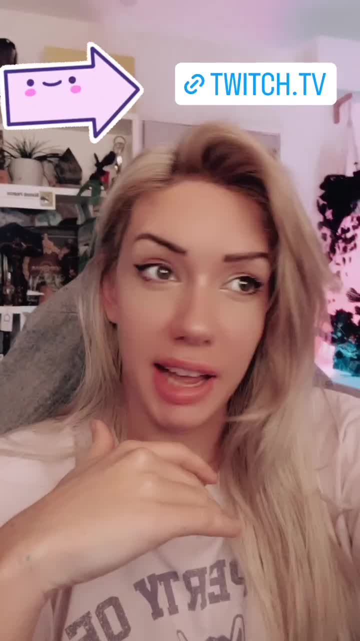 ubWmIb.mp4