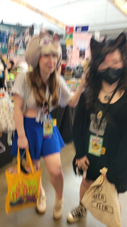 uchoET.jpg