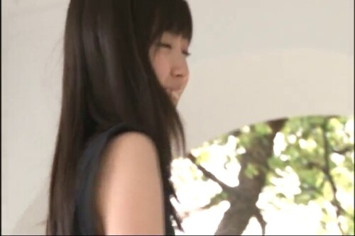 Airi Suzuki 470