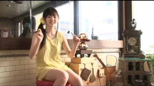 Airi Suzuki 562