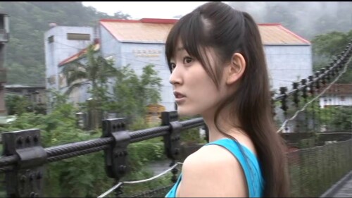 Airi Suzuki 585