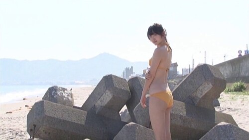 Airi Suzuki 354