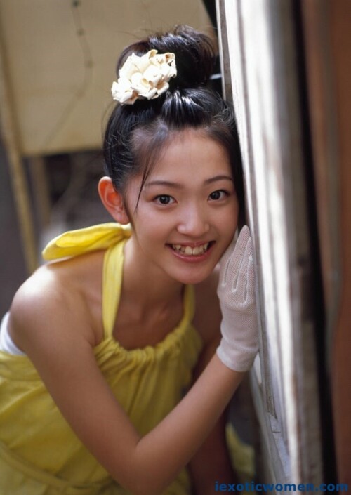 Airi Suzuki 1129