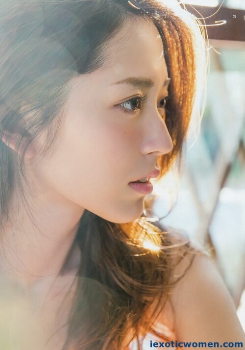Airi Suzuki 1357