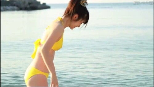 Airi Suzuki 696