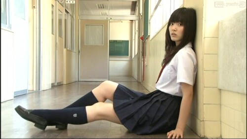 Airi Suzuki 684