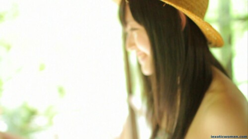 Airi Suzuki 1527