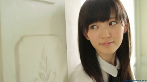 Airi Suzuki 1583