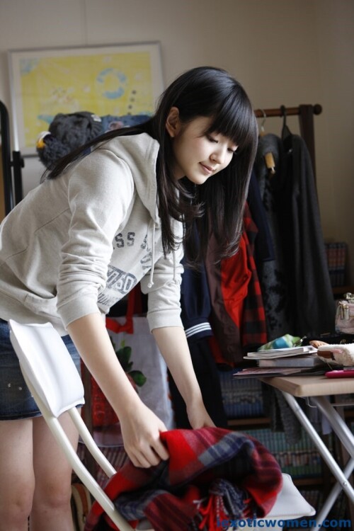 Airi Suzuki 1387