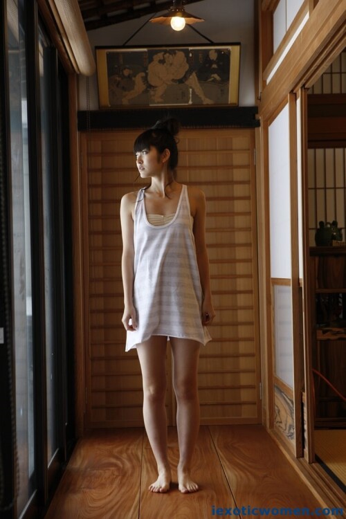 Airi Suzuki 1389