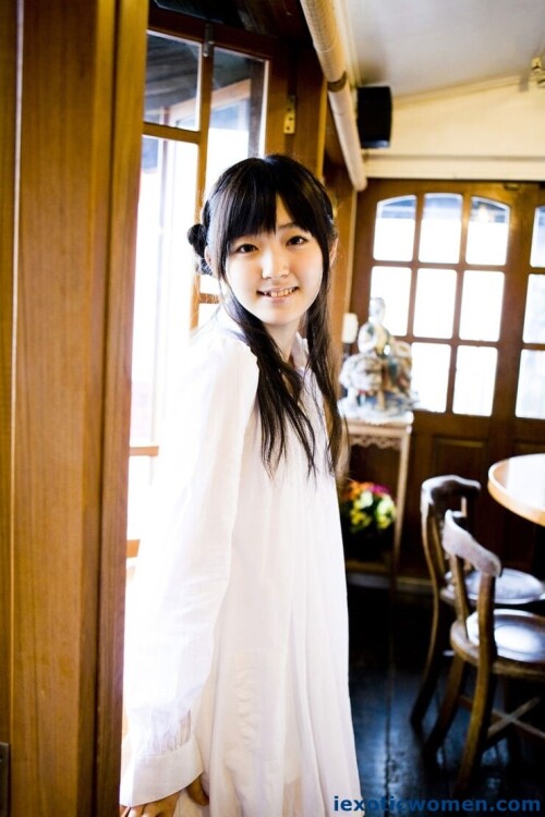 Airi Suzuki 1381