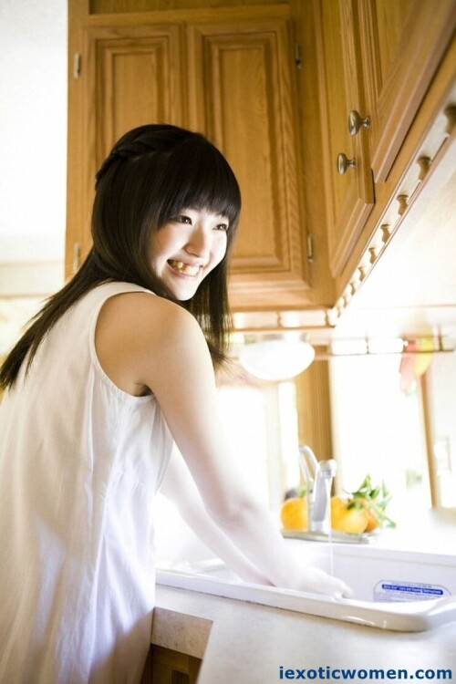 Airi Suzuki 1277
