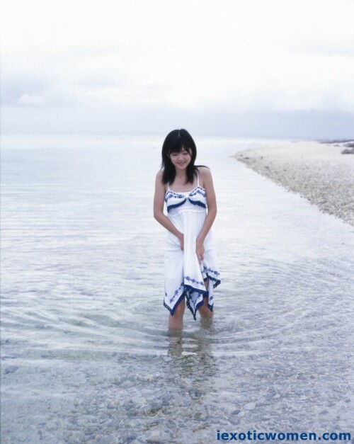 Airi Suzuki 1170