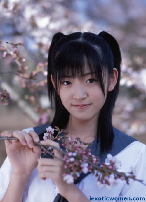 Airi Suzuki 1192