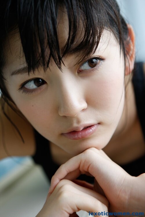 Airi Suzuki 1223