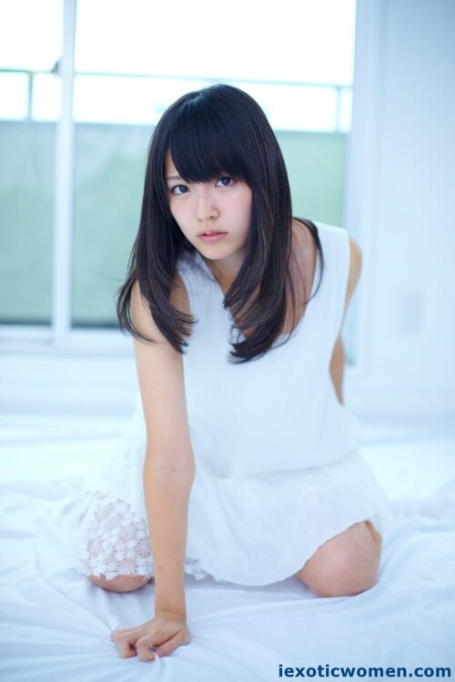 Airi Suzuki 997