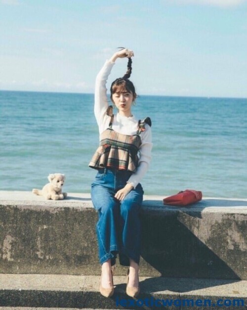 Airi Suzuki 976