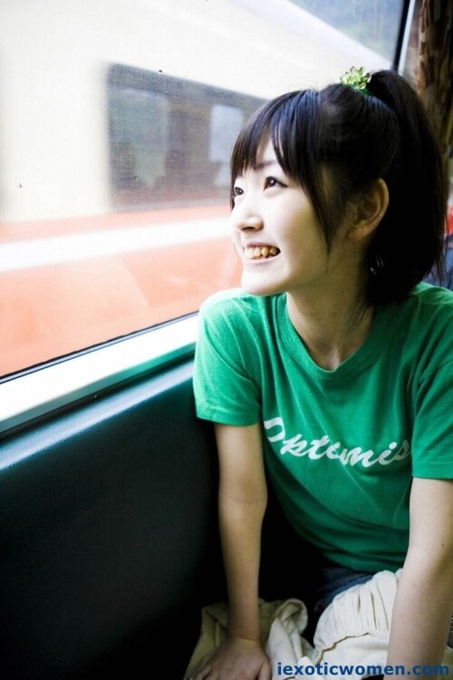 Airi Suzuki 1288