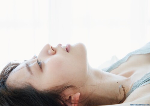 Airi Suzuki 1614