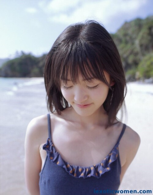 Airi Suzuki 1032