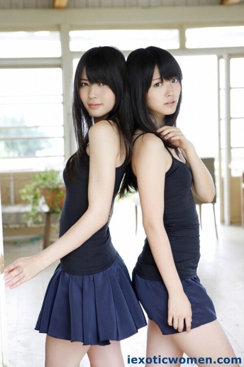 Airi Suzuki 1076