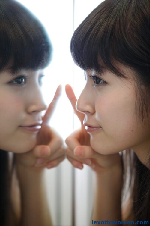 Airi Suzuki 1095