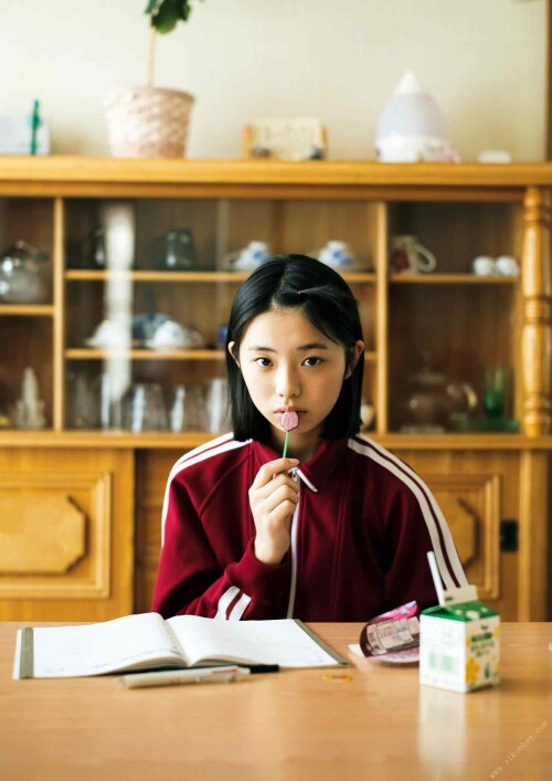 Hina Kikuchi 2138