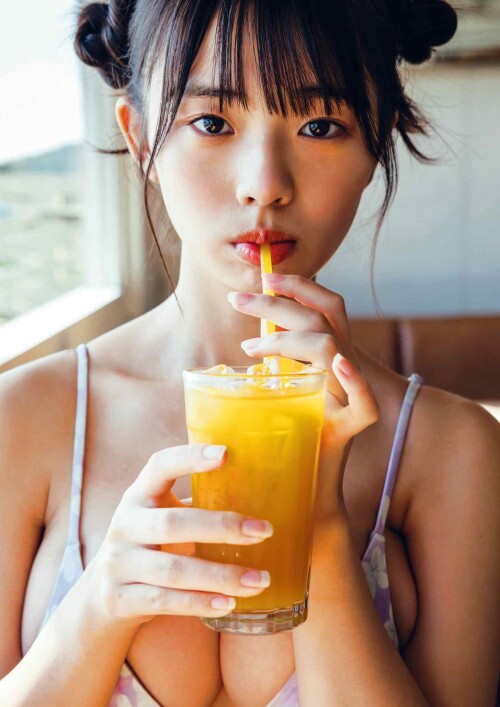 Hina Kikuchi 1584 1