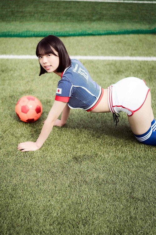 Hina Kikuchi 1798 1
