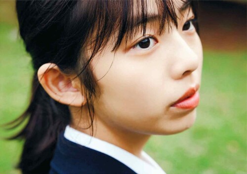 Hina Kikuchi 2042