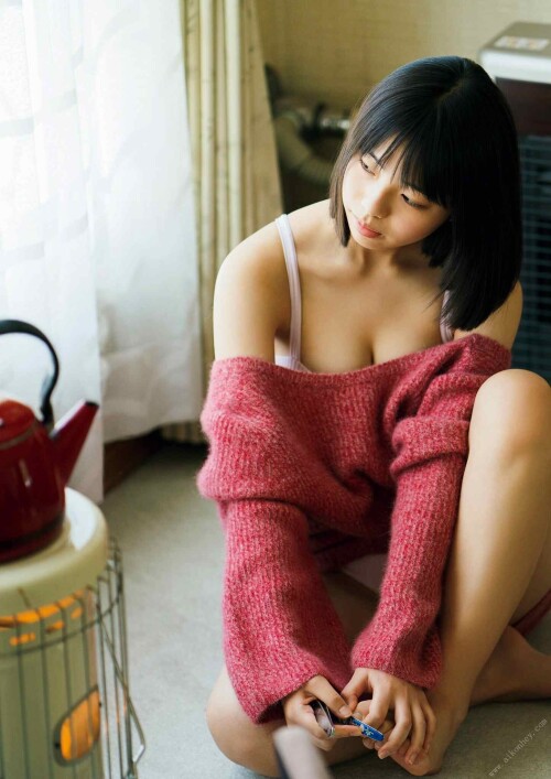 Hina Kikuchi 2121