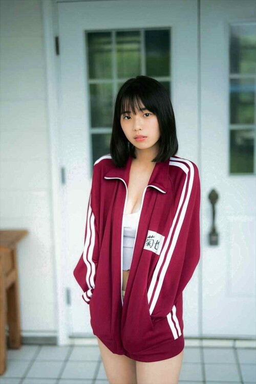 Hina Kikuchi 1140