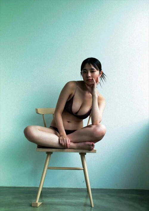 Hina Kikuchi 257