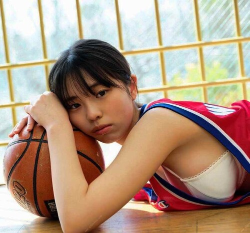 Hina Kikuchi 1383