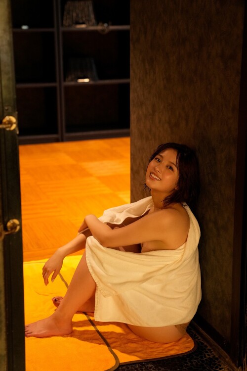 Nana Owada 1038
