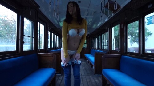 Moemi Katayama 228