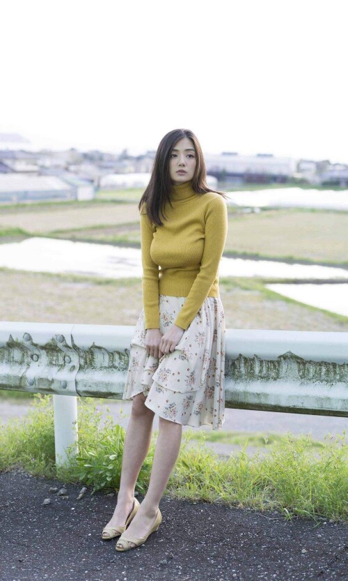 Moemi Katayama 434